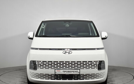 Hyundai Staria, 2021 год, 4 800 000 рублей, 2 фотография