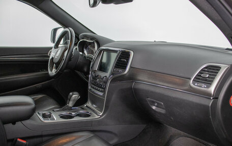 Jeep Grand Cherokee, 2018 год, 2 970 000 рублей, 9 фотография