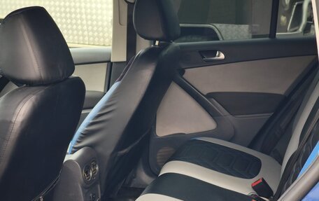 Volkswagen Tiguan I, 2010 год, 999 000 рублей, 10 фотография