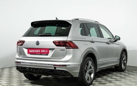 Volkswagen Tiguan II, 2018 год, 2 299 585 рублей, 5 фотография