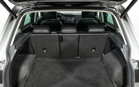 Volkswagen Tiguan II, 2018 год, 2 299 585 рублей, 24 фотография