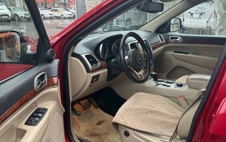 Jeep Grand Cherokee, 2010 год, 1 300 000 рублей, 9 фотография