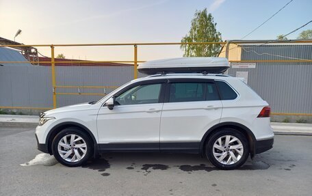 Volkswagen Tiguan II, 2021 год, 2 650 000 рублей, 3 фотография