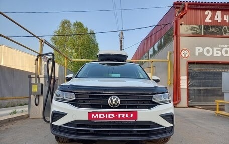 Volkswagen Tiguan II, 2021 год, 2 650 000 рублей, 2 фотография