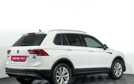 Volkswagen Tiguan II, 2017 год, 2 097 000 рублей, 5 фотография