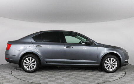 Skoda Octavia, 2019 год, 1 899 000 рублей, 4 фотография