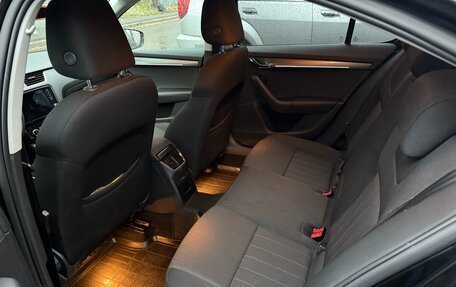 Skoda Octavia, 2019 год, 1 900 000 рублей, 9 фотография