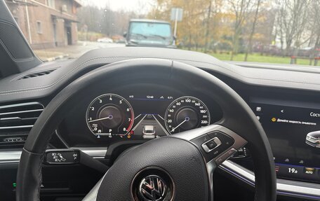 Volkswagen Touareg III, 2020 год, 5 900 000 рублей, 14 фотография