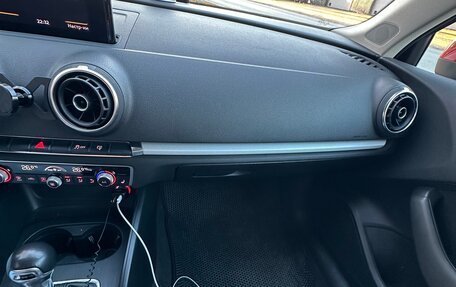 Audi A3, 2014 год, 1 300 000 рублей, 32 фотография