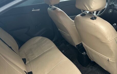 Hyundai Solaris II рестайлинг, 2013 год, 575 000 рублей, 8 фотография