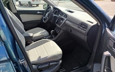 Volkswagen Tiguan II, 2019 год, 2 600 000 рублей, 1 фотография