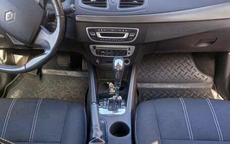 Renault Fluence I, 2013 год, 770 000 рублей, 2 фотография