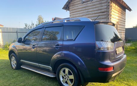 Mitsubishi Outlander III рестайлинг 3, 2007 год, 1 250 000 рублей, 4 фотография