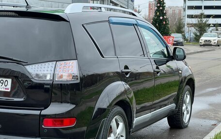 Mitsubishi Outlander III рестайлинг 3, 2007 год, 1 080 000 рублей, 10 фотография