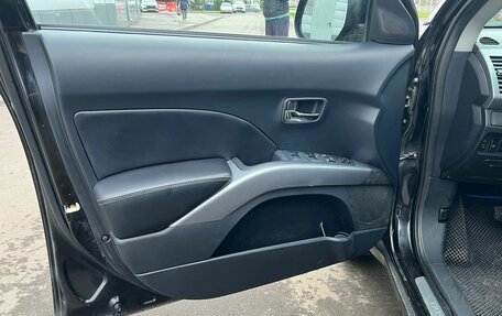 Mitsubishi Outlander III рестайлинг 3, 2007 год, 1 080 000 рублей, 19 фотография