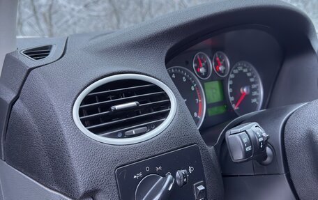 Ford Focus II рестайлинг, 2006 год, 495 000 рублей, 39 фотография