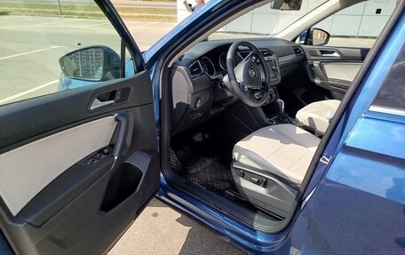 Volkswagen Tiguan II, 2019 год, 2 600 000 рублей, 6 фотография