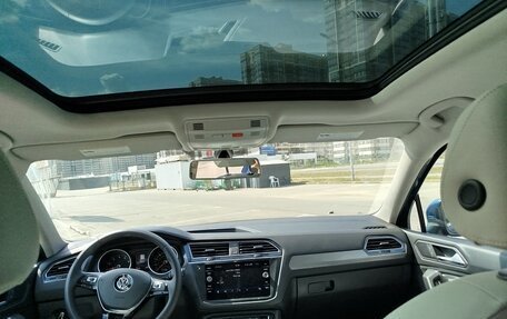 Volkswagen Tiguan II, 2019 год, 2 600 000 рублей, 8 фотография