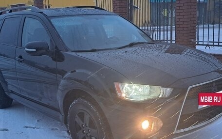 Mitsubishi Outlander III рестайлинг 3, 2011 год, 1 150 000 рублей, 5 фотография