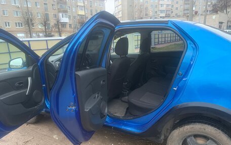 Renault Logan II, 2019 год, 1 020 000 рублей, 15 фотография