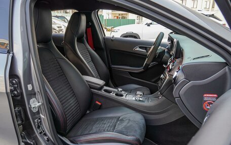 Mercedes-Benz A-Класс AMG, 2014 год, 1 890 000 рублей, 10 фотография