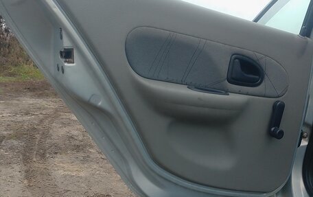 Renault Symbol I, 2003 год, 330 000 рублей, 6 фотография