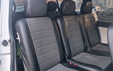 Volkswagen Transporter T5 рестайлинг, 2010 год, 1 350 000 рублей, 5 фотография