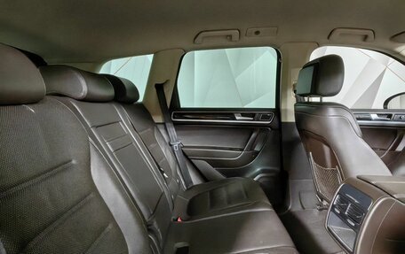 Volkswagen Touareg III, 2014 год, 2 097 000 рублей, 16 фотография