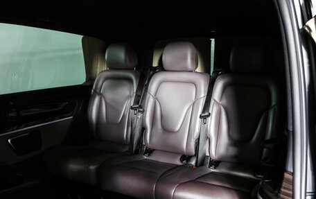 Mercedes-Benz V-Класс, 2021 год, 6 290 000 рублей, 14 фотография