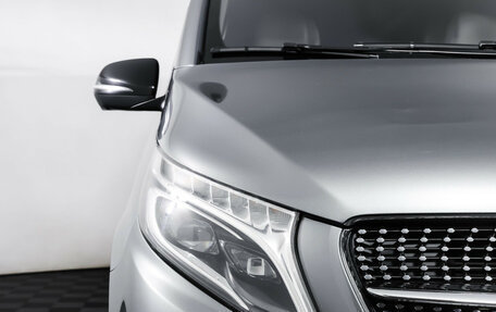 Mercedes-Benz V-Класс, 2021 год, 6 290 000 рублей, 29 фотография