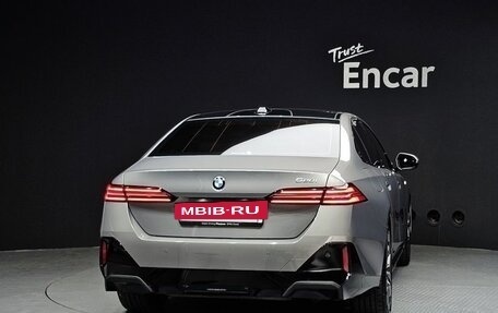 BMW 5 серия, 2024 год, 5 510 000 рублей, 3 фотография