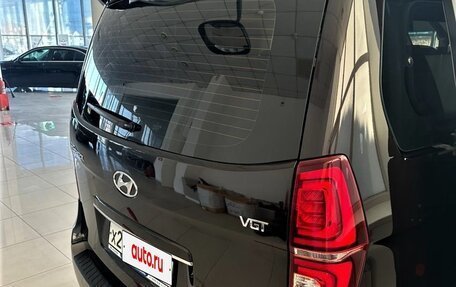 Hyundai Grand Starex Grand Starex I рестайлинг 2, 2019 год, 3 555 000 рублей, 8 фотография