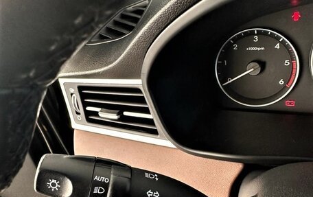 Hyundai Grand Starex Grand Starex I рестайлинг 2, 2019 год, 3 555 000 рублей, 11 фотография