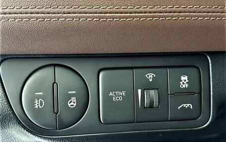 Hyundai Grand Starex Grand Starex I рестайлинг 2, 2019 год, 3 555 000 рублей, 12 фотография