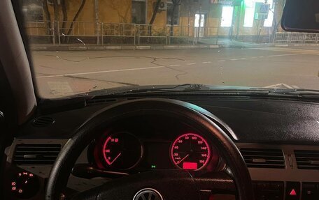 Volkswagen Pointer, 2005 год, 250 000 рублей, 5 фотография