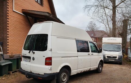 Volkswagen Transporter T5 рестайлинг, 2005 год, 790 000 рублей, 2 фотография