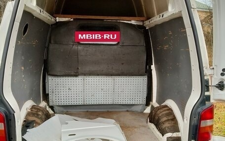 Volkswagen Transporter T5 рестайлинг, 2005 год, 790 000 рублей, 12 фотография