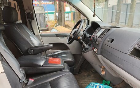 Volkswagen Transporter T5 рестайлинг, 2005 год, 790 000 рублей, 13 фотография