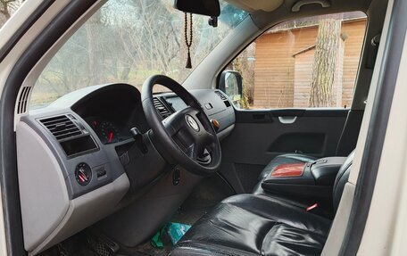 Volkswagen Transporter T5 рестайлинг, 2005 год, 790 000 рублей, 14 фотография