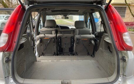 Chevrolet Rezzo, 2008 год, 345 000 рублей, 15 фотография