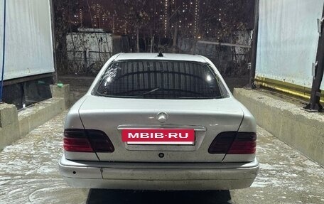 Mercedes-Benz E-Класс, 1999 год, 375 000 рублей, 5 фотография