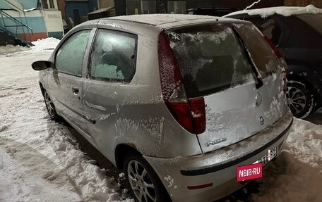 Fiat Punto III Punto Evo рестайлинг, 2003 год, 150 000 рублей, 4 фотография