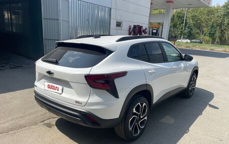 Chevrolet Trax, 2024 год, 1 800 000 рублей, 7 фотография