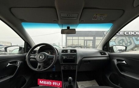Volkswagen Polo VI (EU Market), 2015 год, 747 000 рублей, 2 фотография