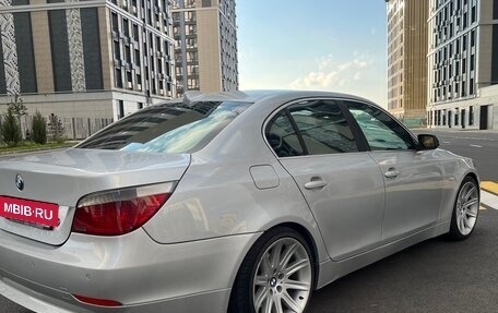 BMW 5 серия, 2003 год, 870 000 рублей, 6 фотография