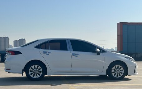 Toyota Corolla, 2021 год, 1 575 000 рублей, 6 фотография