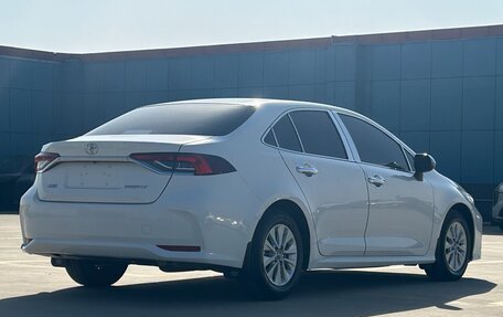 Toyota Corolla, 2021 год, 1 575 000 рублей, 5 фотография