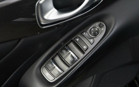 Infiniti Q50 I рестайлинг, 2017 год, 1 948 097 рублей, 12 фотография