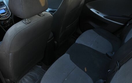 Hyundai Solaris II рестайлинг, 2011 год, 899 000 рублей, 12 фотография