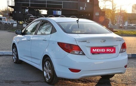Hyundai Solaris II рестайлинг, 2011 год, 899 000 рублей, 7 фотография